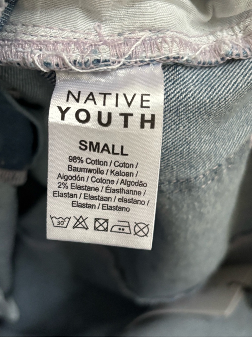 Free People Woman’s Native Youth heart cut out detail jeans, Size Small, NWT - Picture 9 of 9
